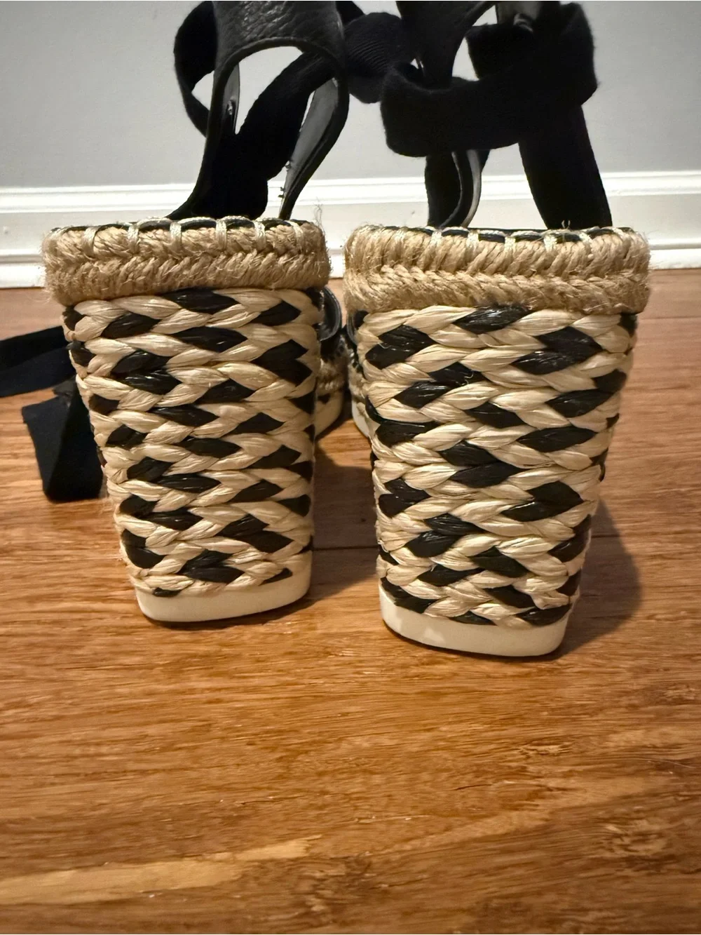 Vince Camuto Bendsen Wedge Sandal